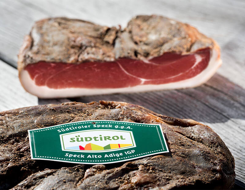 Lo Speck Alto Adige IGP compie gli anni