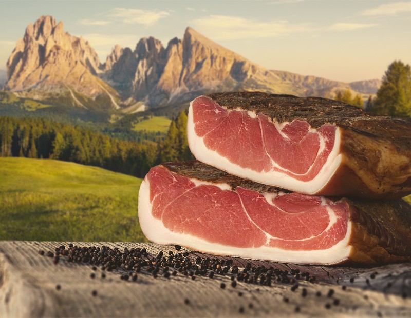 Lo speck Alto Adige IGP arriva in radio