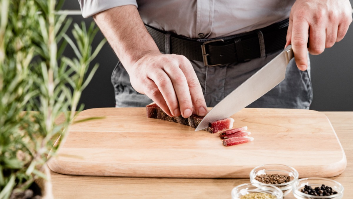 Uomo taglia dello speck