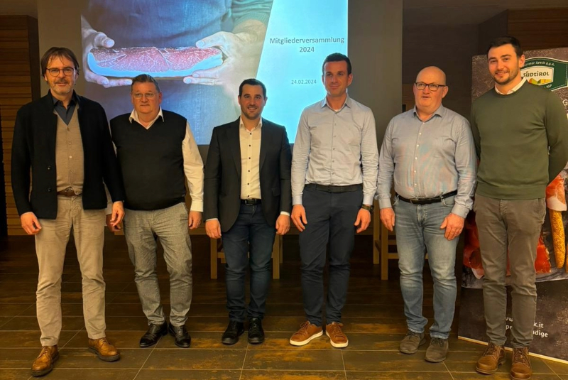 Anwesende Mitglieder der Mitgliederversammlung