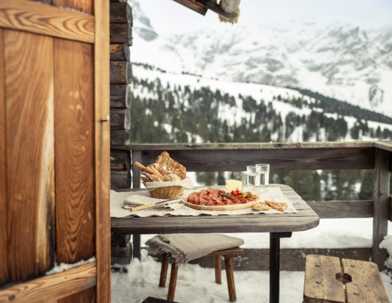 Eine neue Herausforderung erwartet Südtiroler Speck g.g.A und Stilfser Käse g.U.