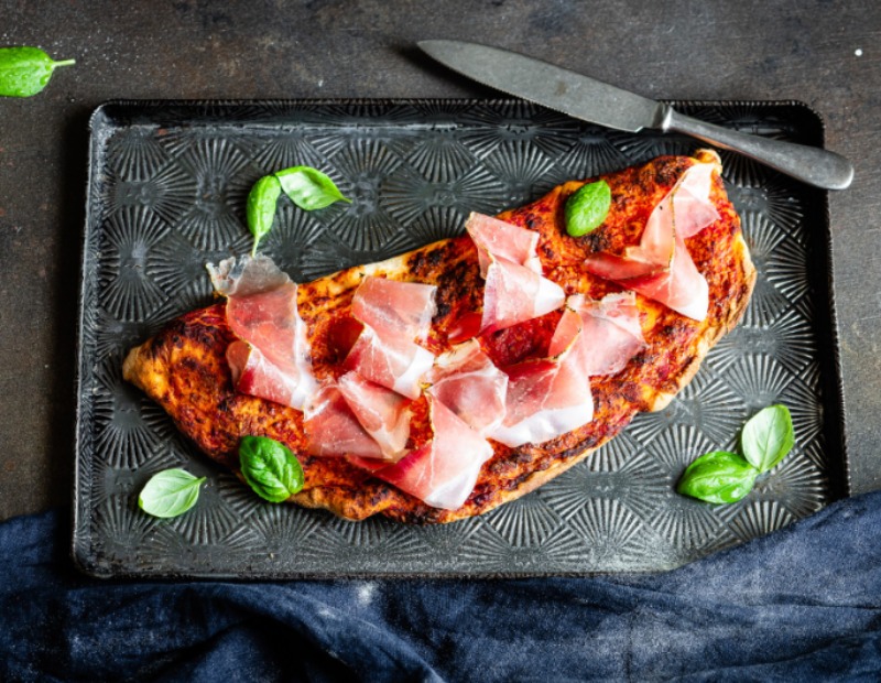 Calzone au Speck Alto Adige IGP
