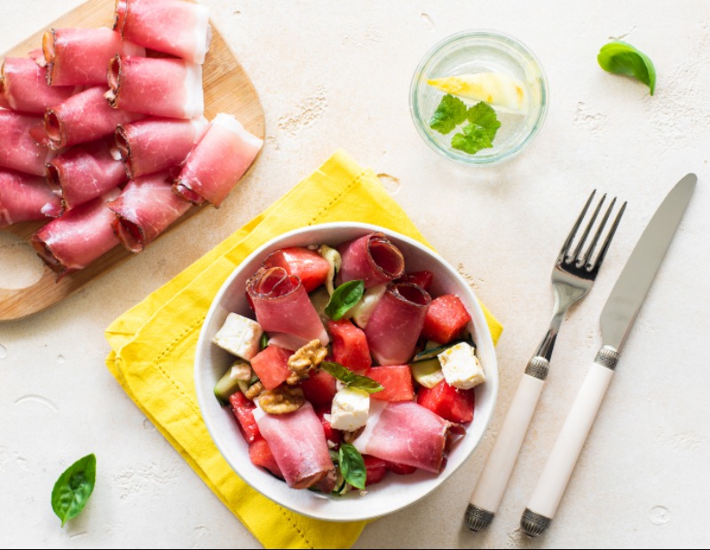 Insalata di anguria con feta e Speck Alto Adige IGP