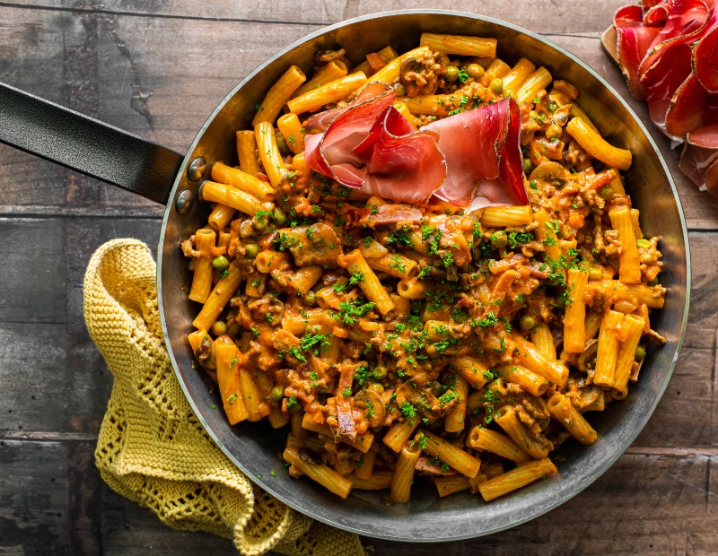Pasta alla pastora con Speck Alto Adige - ricetta