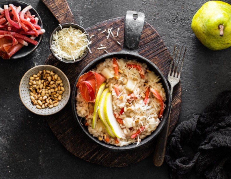 Rezept: Risotto mit Birnen und Südtiroler Speck g.g.A.